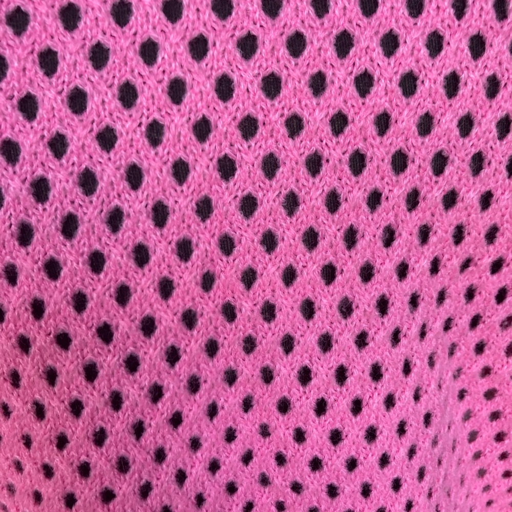 H&M Divided crop Pink Knit Short Sleeve Sweater, size large - Picture 2 of 10